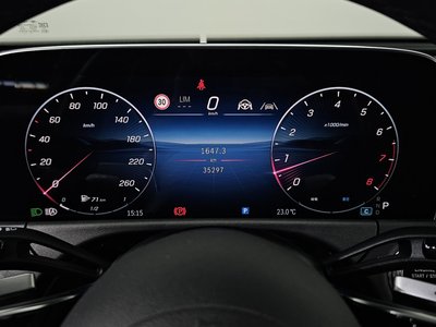 MERCEDES-BENZ E-CLASS - 8