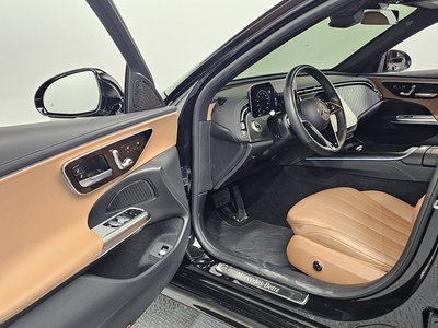 MERCEDES-BENZ E-CLASS - 10