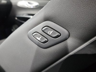 2022 Genesis GV70 thumbnail 31