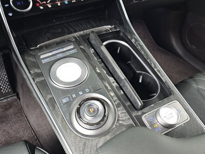 GENESIS GV80 - 9
