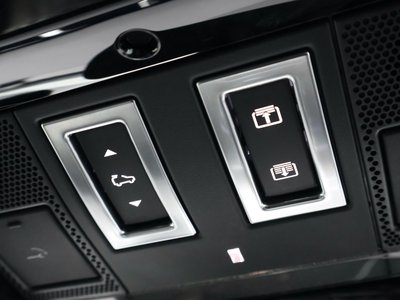 2022 LAND Rover RANGE ROVER VELAR — миниатюра 22