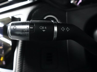 2022 LAND Rover RANGE ROVER VELAR — миниатюра 17