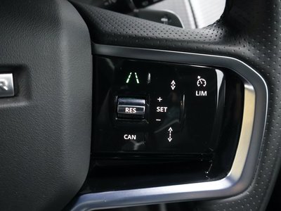 2022 LAND Rover RANGE ROVER VELAR — миниатюра 16