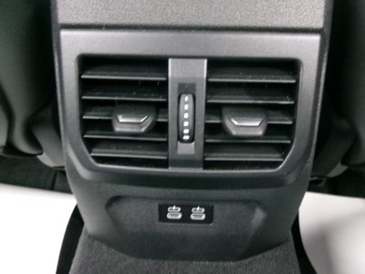 2026 BMW 1 SERIES 缩略图 42