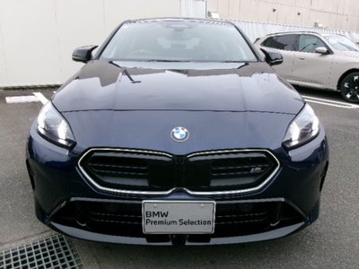 2026 BMW 1 SERIES 照片 8