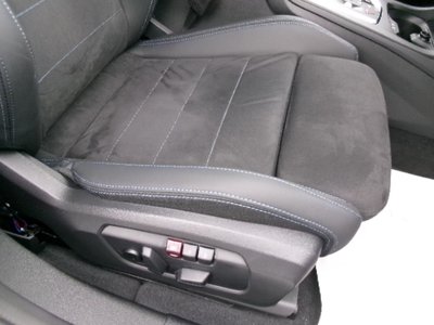 2026 BMW 1 SERIES 缩略图 38