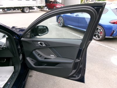2026 BMW 1 SERIES 缩略图 19
