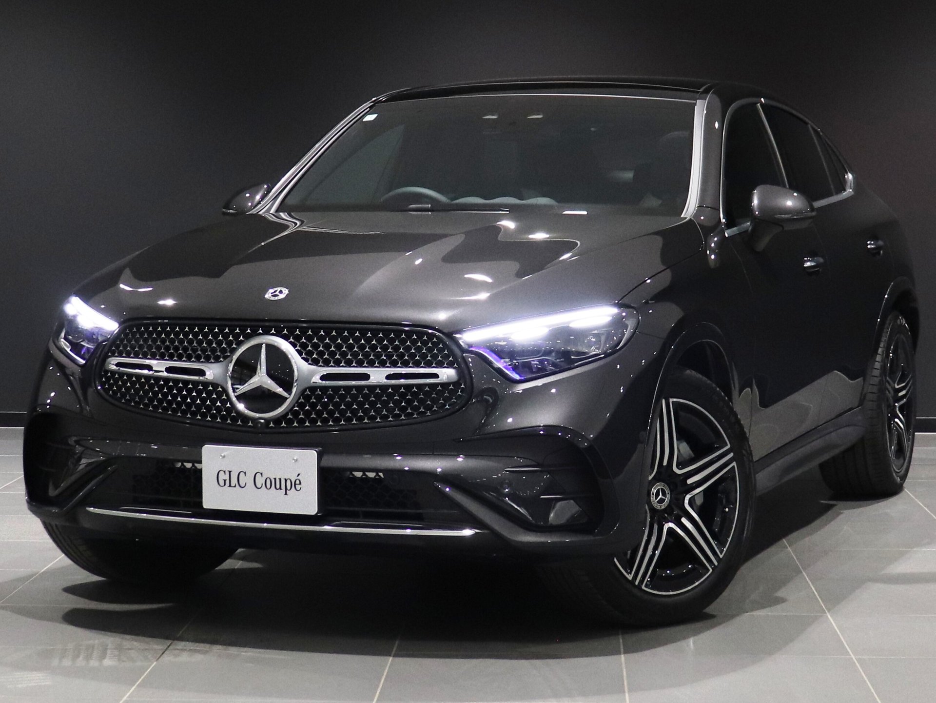 MERCEDES-BENZ GLC COUPE - View 1