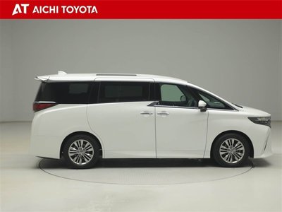 2023 Toyota ALPHARD — фото 7