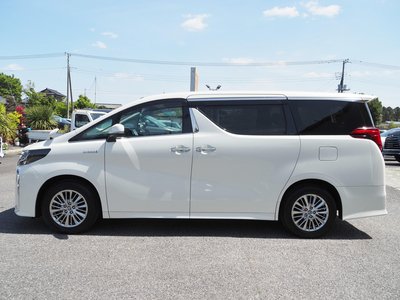TOYOTA ALPHARD - 8