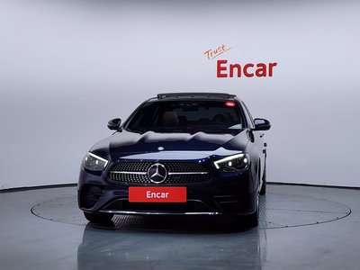 MERCEDES-BENZ E-CLASS - 2