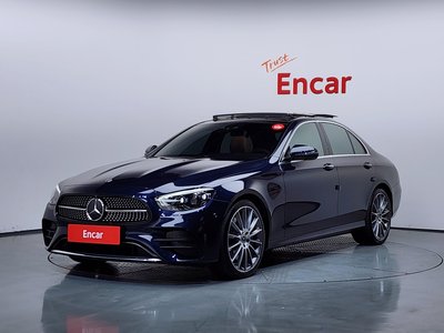 MERCEDES-BENZ E-CLASS - 1