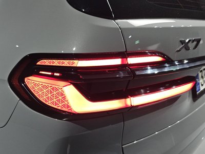 BMW X7 - 10