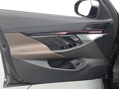 2025 BMW 5 SERIES — миниатюра 14