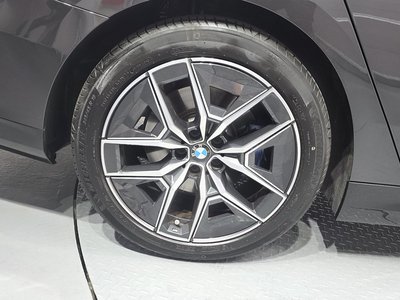 BMW 5 SERIES - 6