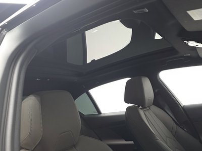 2025 BMW 5 SERIES — миниатюра 23