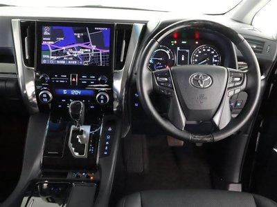 TOYOTA ALPHARD - 4