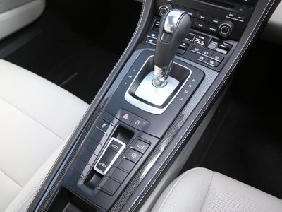 PORSCHE 718 BOXSTER - 8