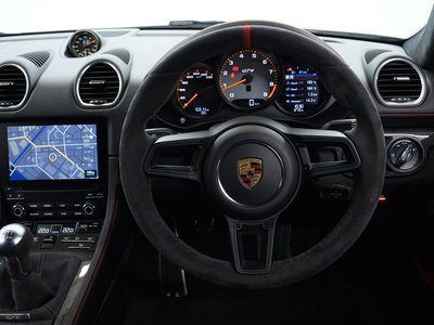 2020 Porsche 718 缩略图 38