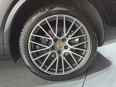 2020 Porsche CAYENNE 照片 8