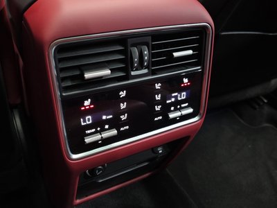 صورة مصغرة 34 لـ 2020 Porsche CAYENNE