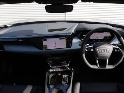 AUDI E-TRON GT QUATTRO - 2