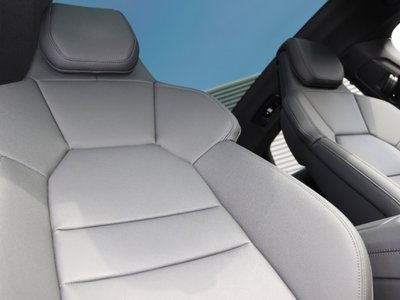 AUDI E-TRON GT QUATTRO - 8