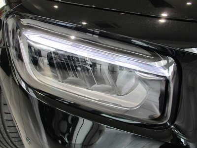 MERCEDES-BENZ GLB - 3
