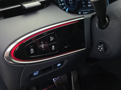 2023 Genesis GV70 — миниатюра 13