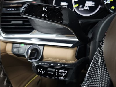 2022 Porsche PANAMERA — миниатюра 21