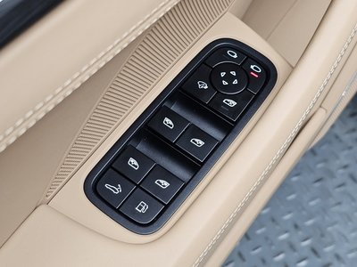 2022 Porsche PANAMERA — миниатюра 33