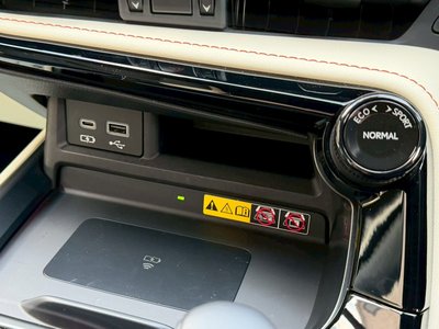 صورة مصغرة 24 لـ 2023 Lexus NX