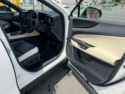 صورة مصغرة 13 لـ 2023 Lexus NX