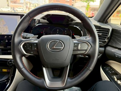 صورة مصغرة 19 لـ 2023 Lexus NX