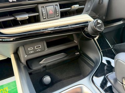 صورة مصغرة 25 لـ 2023 Lexus NX