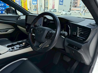 صورة مصغرة 15 لـ 2023 Lexus NX