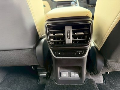 صورة مصغرة 32 لـ 2023 Lexus NX