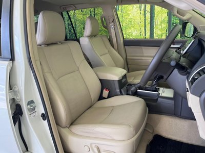 2023 Toyota LAND CRUISER PRADO 照片 9
