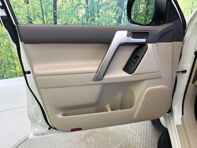 2023 Toyota LAND CRUISER PRADO 缩略图 48
