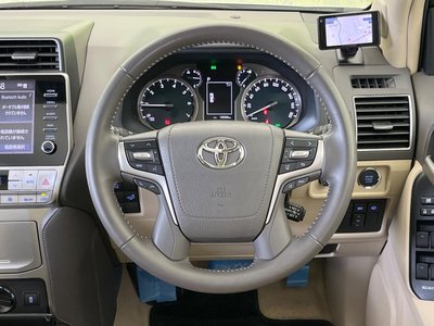2023 Toyota LAND CRUISER PRADO 缩略图 13