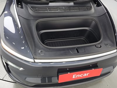 2025 Tesla MODEL Y photo 7