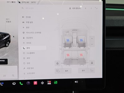 2025 Tesla MODEL Y thumbnail 24