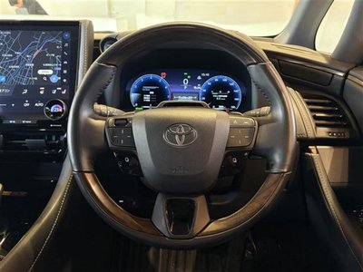 TOYOTA ALPHARD - 4