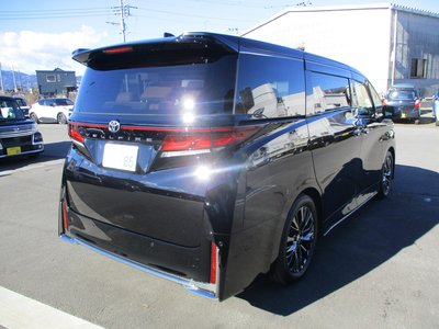 TOYOTA VELLFIRE - 8