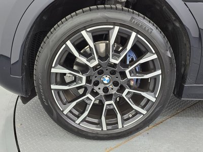 2025 BMW X6 照片 6