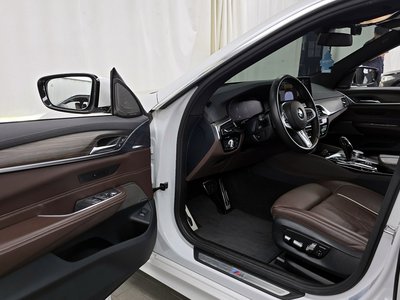 BMW 6 SERIES GT - 10