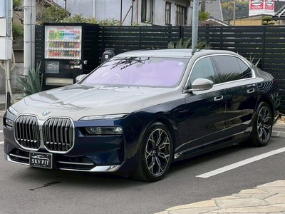 BMW I7 - 10