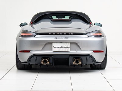 صورة 15 لـ 2025 Porsche 718 SPYDER