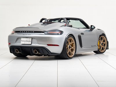 صورة 12 لـ 2025 Porsche 718 SPYDER