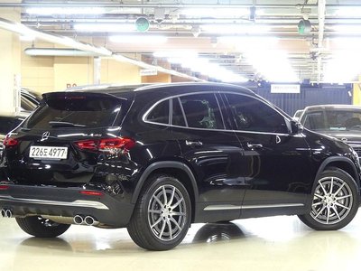 MERCEDES-BENZ GLA - 2
